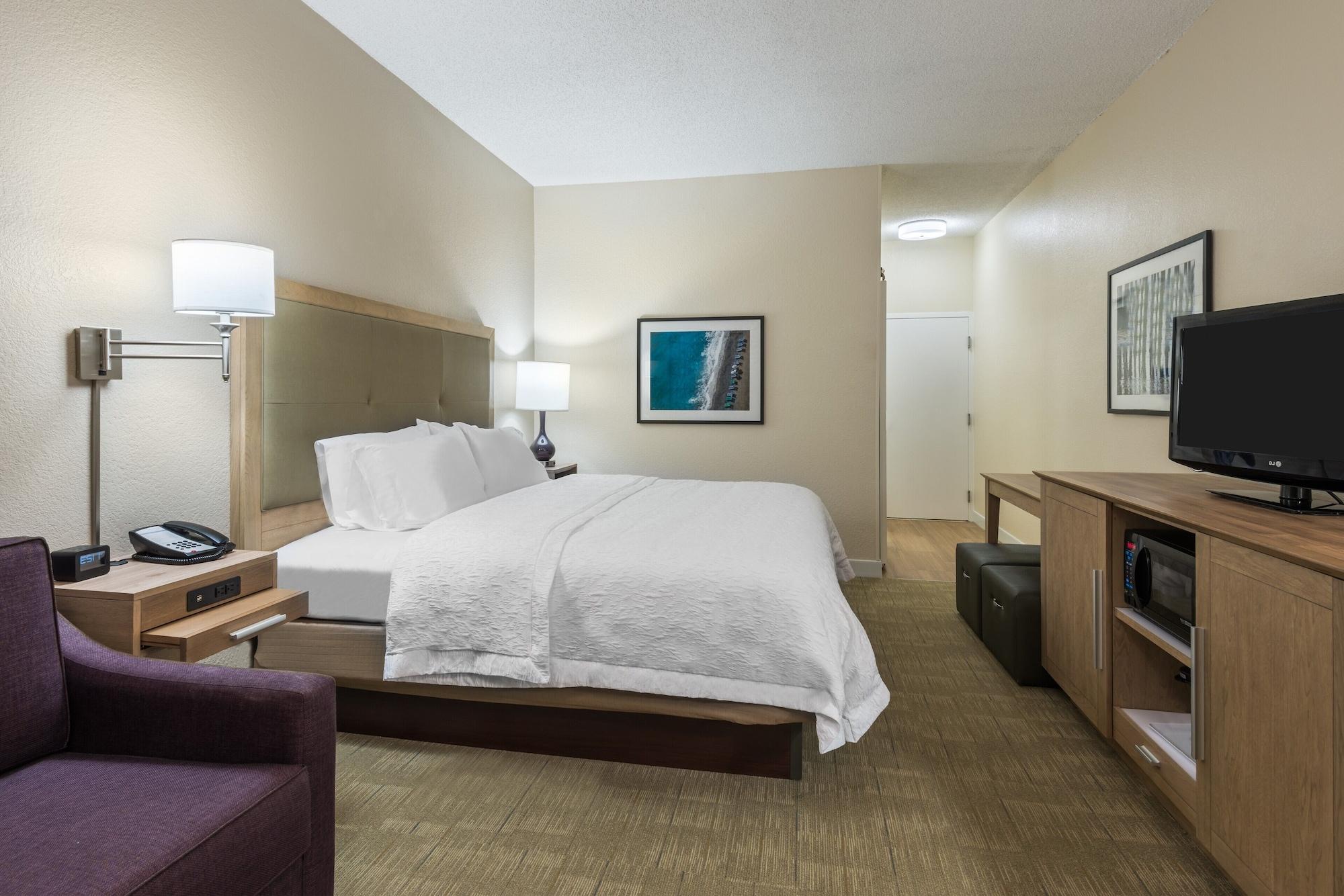Hampton Inn Bonita Springs Naples North Exterior photo
