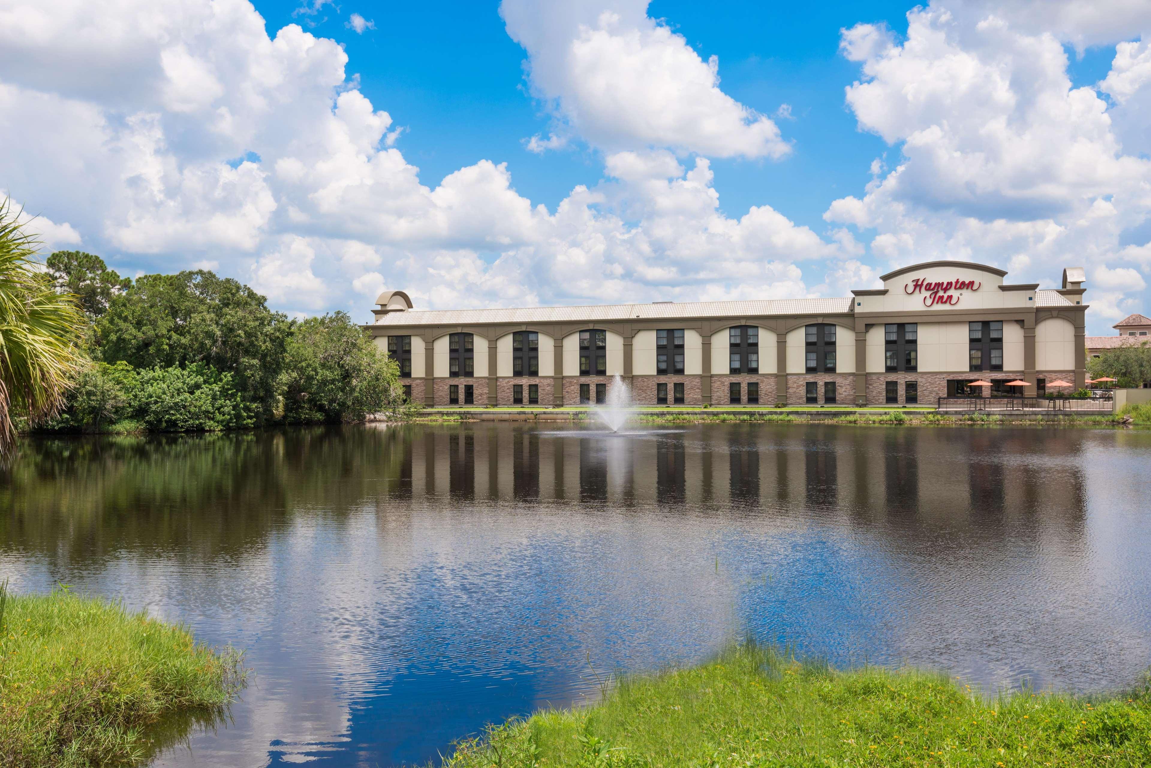Hampton Inn Bonita Springs Naples North Exterior photo