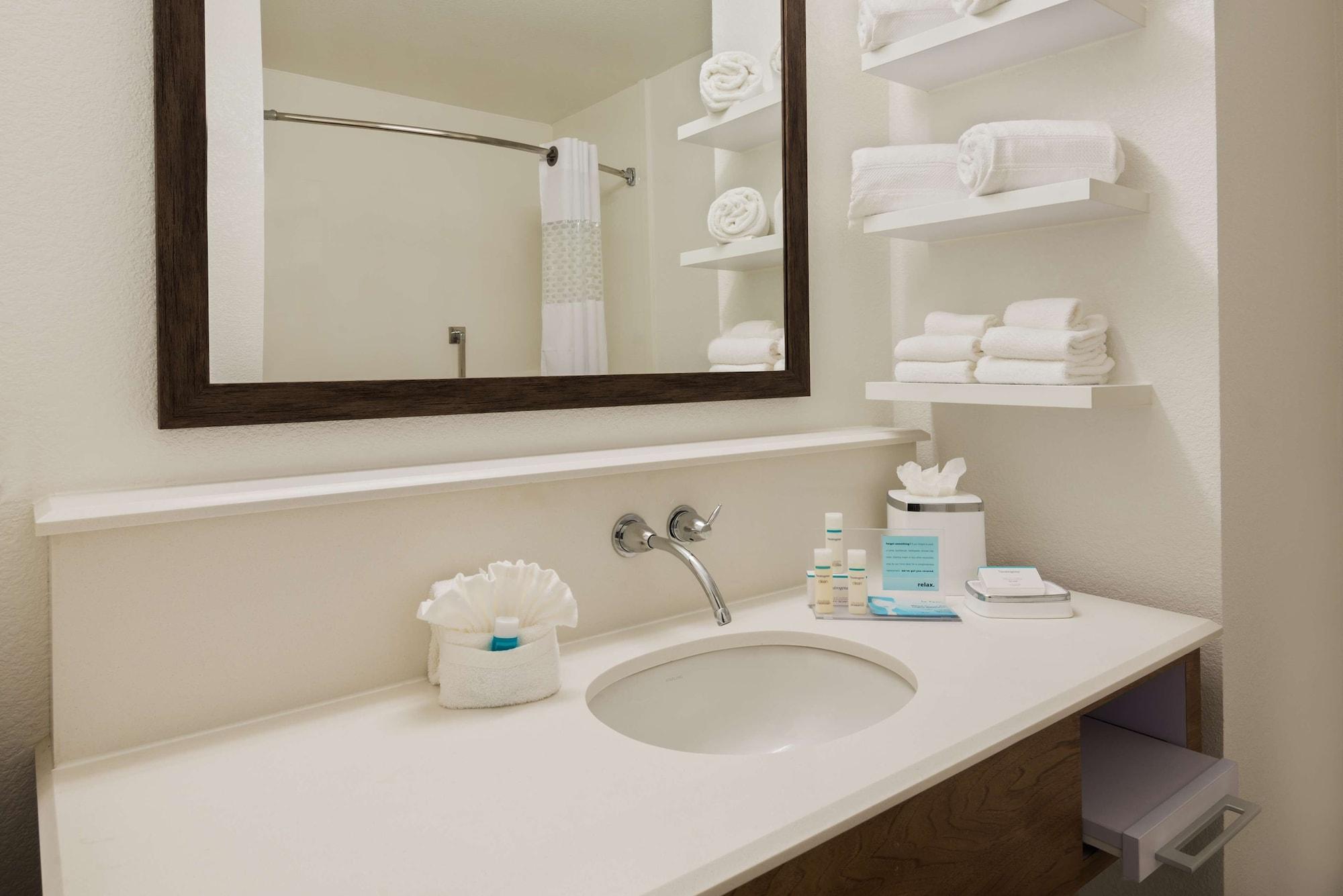 Hampton Inn Bonita Springs Naples North Exterior photo